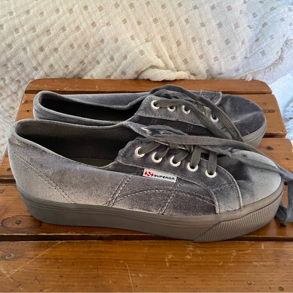 Superga 2790 Platform Sneaker in Grey Velvet – Size 6.5 - Picture 6 of 6